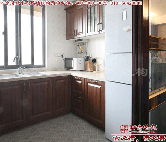別墅中式設(shè)計(jì)效果圖 別墅裝修設(shè)計(jì)要注意廚房櫥柜的保養(yǎng)。